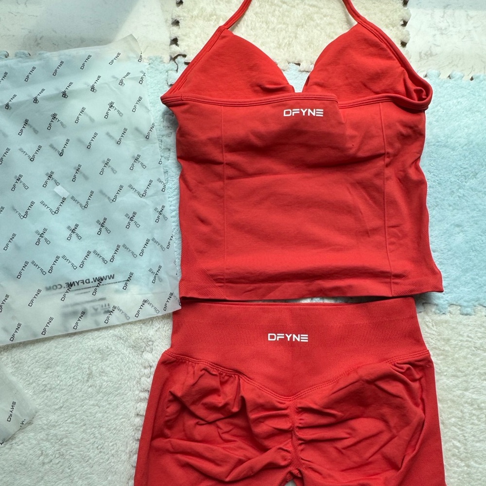 DFYNE Women's Red Athletic Shorts - High-Waist Performance - Picture 1 of 3